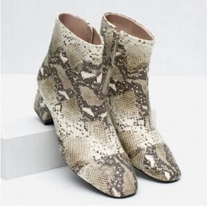 ZARA Snakeskin Cap Toe Leather Boots Snake Ankle Heeled Booties, Black/ White